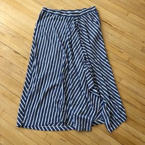 Mod-O-Doc skirt size large